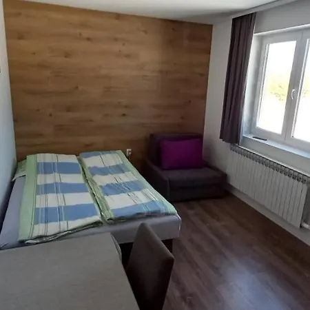 Apartment Narcis Polje 2 *